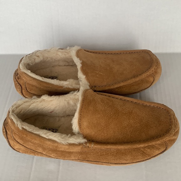 UGG Men\'s Ascot in Chestnut Slipper with Rubber Sole Size 11 main image 13